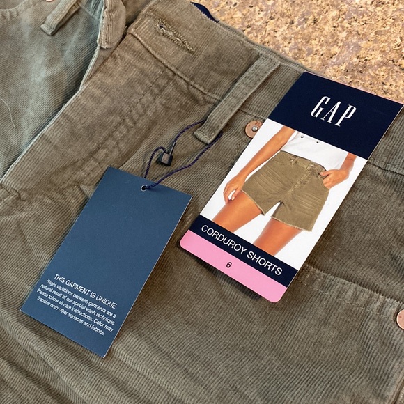 NWT Gap Olive Green Corduroy Shorts 6 - Picture 3 of 14